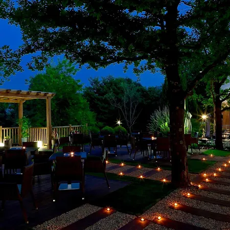 阿雷特科萨特酒店 3*